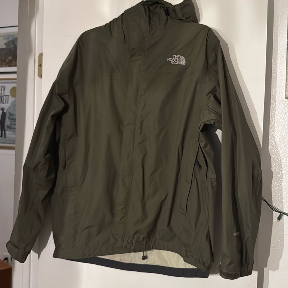 North face lightweight waterproof rain jacket